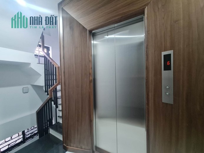 Bán nhà đẹp Ngọc Hà Ba Đình,66m2 x 5 tầng thang máy, MT4m, oto vào nhà. Giá 13.5 tỷ.