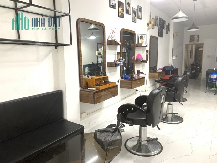 Sang nhượng toàn bộ salon Vì lý do cá nhân nên mình cần sang nhượng lại toàn bộ salon cho ai cần