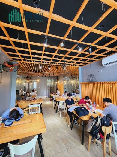 KIẾM ĐÂU RA!!! Siêu phẩm MP Trần Quốc Hoàn, 46m2  6 Tầng, Chỉ 21 Tỷ