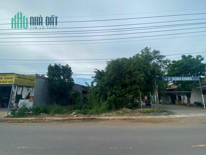 Chính chủ cần bán lô đất Hai mặt tiền, Đường Phùng Hưng, Khu 2005 Tam Phước, Biên Hoà.