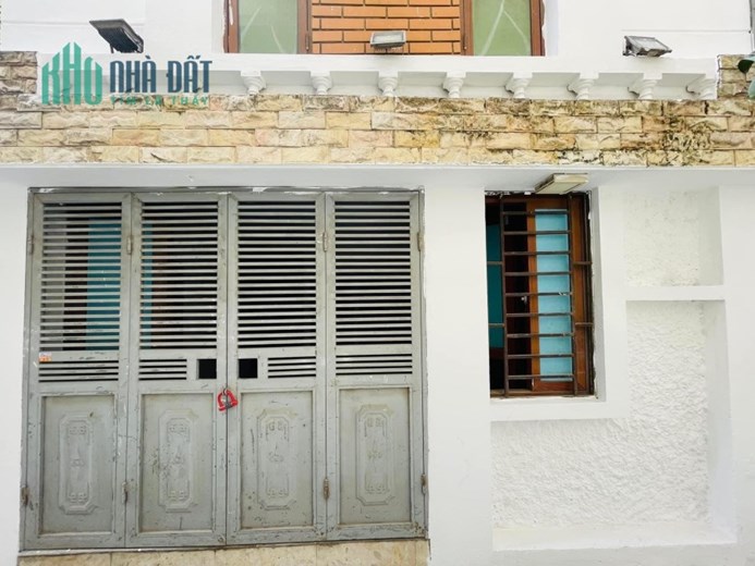 Rẻ vô đối, Nhà Quang Trung, sát ô tô, 42m, nhỉnh 3 tỷ
