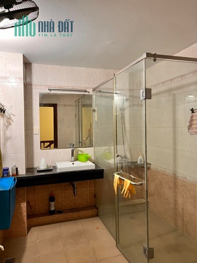 BÁN NHÀ HOÀNG CẦU, ĐỐNG ĐA, 80M, 5T, MT 6.5M, PHÂN LÔ, OTÔ TRÁNH, KINH DOANH, NHỈNH 20 TỶ