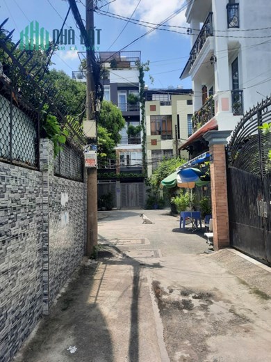 Trần Văn Quang TÂN BÌNH - NGAY CÔNG VIÊN- HẺM ÔTÔ ĐỖ CỬA - 55M2- 2 TẦNG MỚI - NỘI THẤT GỖ GÕ -