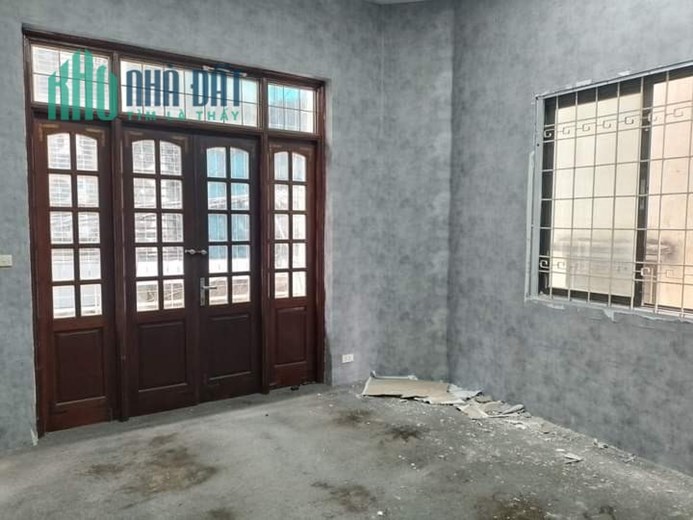 CHO THUÊ CẢ NHÀ - PHỐ THÁI HÀ - 100M2 X 4 TẦNG - MẶT TIỀN 8M - NGÕ Ô TÔ