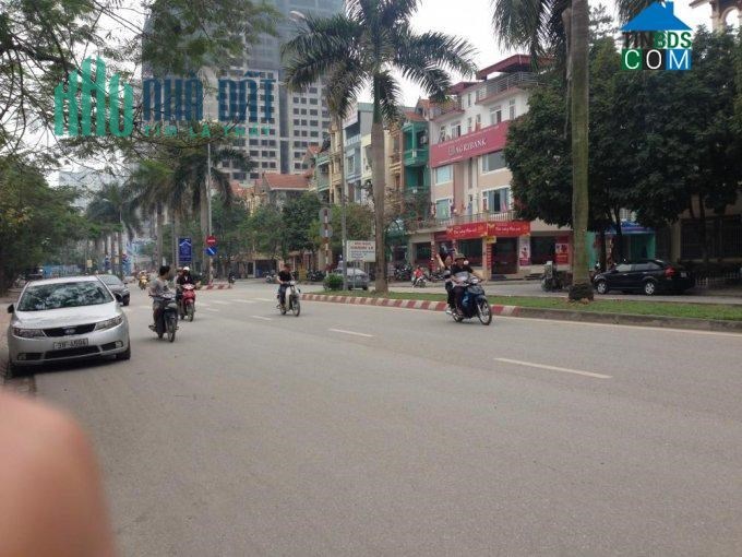 Gia đình bán gấp nhà Nở Hậu Mặt phố Nguyễn Khuyến 16,5 tỷ, 65mx5 tầng, KD đắc địa
