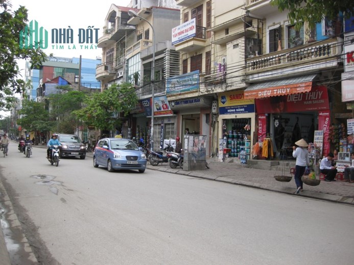Gia đình bán gấp nhà Nở Hậu Mặt phố Nguyễn Khuyến 16,5 tỷ, 65mx5 tầng, KD đắc địa