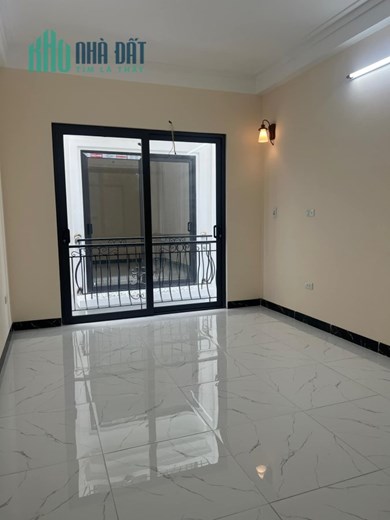 Bán nhà riềng Lĩnh Nam - Hoàng Mai, Xách vali ở luôn, 35.2m2, 3.6 tỷ