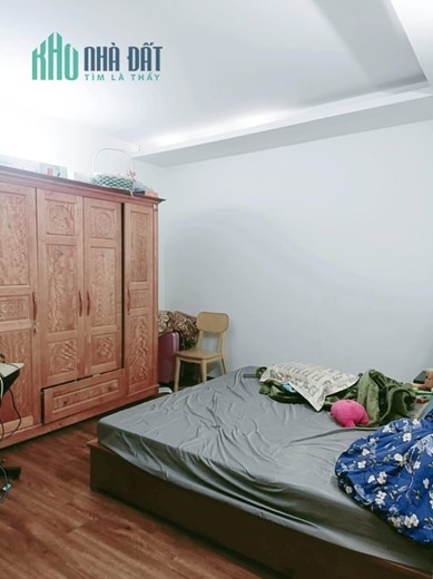 Bán nhà riêng Lĩnh Nam-Hoàng Mai, ngõ ba gác rộng đẹp, 33.5 m2, 3.3 tỷ