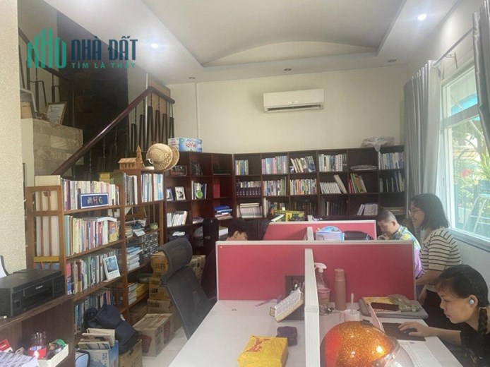 SỞ HỮU NGAY Căn Villa Hưng Thái, P. Tân Phong, Quận 7, Thành Phố HCM  (Khu Phú Mỹ Hưng, Q.7)