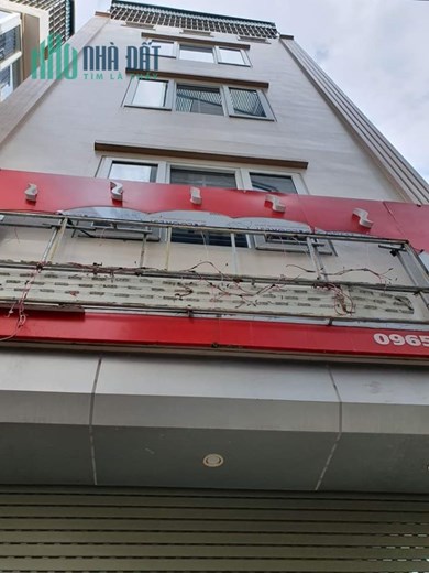 Bán nhà Thịnh Liệt, thiết kế hiện đại, ô tô đỗ cửa, tầng 1 30m2, tầng 2 32m2. Giá 2,75 tỷ.