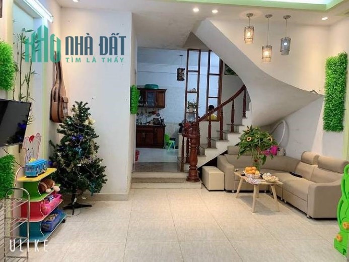 Bán nhà Xuân Đỉnh, nhà ở luôn, giao thông thuận tiện, 52m2, giá 5,35 tỷ