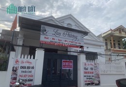Chính chủ cho thuê nhà mặt tiền S130m2, 2 ngủ, 2wc,khách, tại Sóc Sơn, làm VP, spa, ở