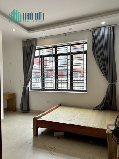 Chính chủ cho thuê nhà mặt tiền S130m2, 2 ngủ, 2wc,khách, tại Sóc Sơn, làm VP, spa, ở