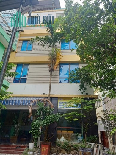 Bán gấp nhà riêng chính chủ tại đường Nguyễn Văn Linh, Long Biên, Hà Nội