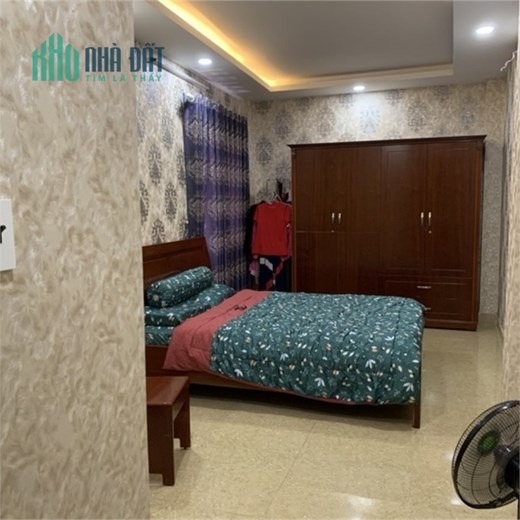 Nhà cực ngộp!  Cách Mạng Tháng 8, Phường 5, Tân Bình – Hẻm 6m, 5 tầng.
