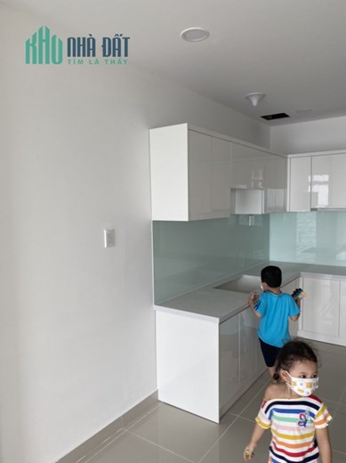 The Western Capital Q6 view hồ bơi, tầng đẹp, căn 2PN1WC 50m2 giảm còn 1,89  tỷ bao chuyển nhượng
