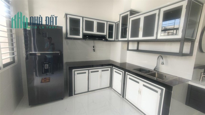 Cơ hội sở hữu nhà 1 trệt 1 lầu gần Chùa Toà Thánh - Đón đầu cuộc sống hiện đại!