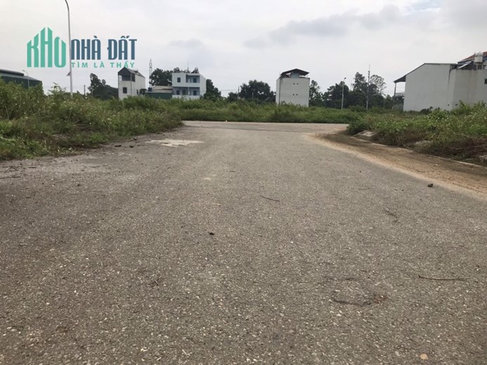 200M MẶT ĐƯỜNG 420 GIÁ 3X