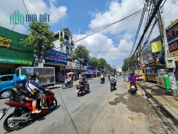 Cần Bán 1500m2 MẶT TIỀN ĐƯỜNG CHÍNH Biên Hòa phố Phạm Văn Thuận có Dòng Tiền Thu Nhập 110