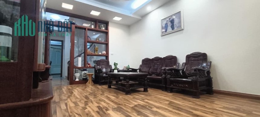 Lê Thanh Nghị, Hai Bà Trưng, nhà đẹp, sát phố, lô góc, 48.5m2, 5 tầng 5 ngủ, Mt 4m, giá 5 tỉ 2