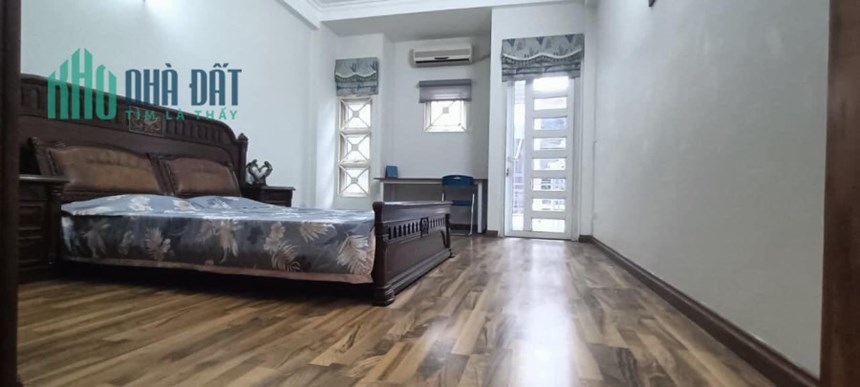 Lê Thanh Nghị, Hai Bà Trưng, nhà đẹp, sát phố, lô góc, 48.5m2, 5 tầng 5 ngủ, Mt 4m, giá 5 tỉ 2