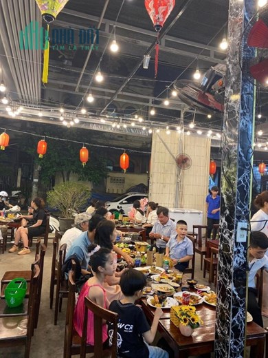 SANG NHƯỢNG NHÀ HÀNG Mặt tiền đường Nguyễn Phong Sắc và Nguyễn Đức Tịnh