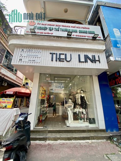 Do nhu cầu gia đình ở SG k quản lý dc cửa hàng nên e cần sang nhượng quán