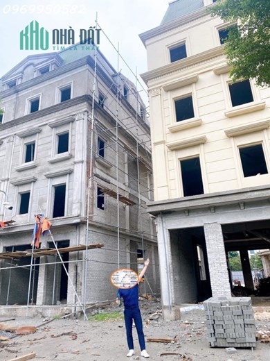 Bán nhà Nguyễn Xiển cạnh The Manor, 85m2, 5,5x16m, 6 tầng, kinh doanh tốt