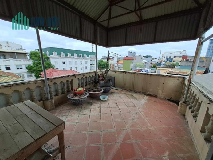 Cho thuê nhà nguyên căn, hộ gia đình, ở nhóm, 50m2, 5T, 4m. 6N, 11 tr, Thụy Khuê.