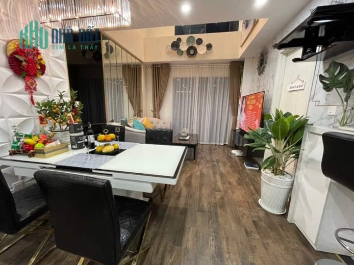 Giảm 500 triệu bán căn 3 ngủ tòa Summer 2 - GoldSeason 47 Nguyễn Tuân  106m2  giá 5 tỷ 3