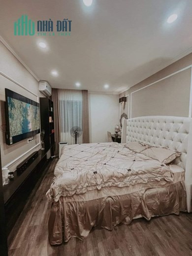 Giảm 500 triệu bán căn 3 ngủ tòa Summer 2 - GoldSeason 47 Nguyễn Tuân  106m2  giá 5 tỷ 3