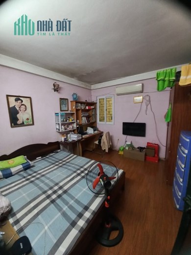 Bán nhà Vị Trí Đẹp Ngõ Láng Hạ 5,4 tỷ, 60mx3T, KD được