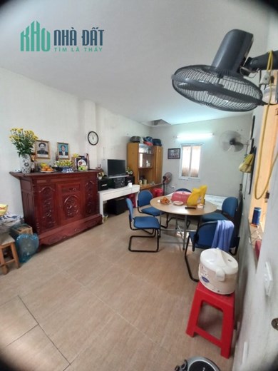 Bán nhà Vị Trí Đẹp Ngõ Láng Hạ 5,4 tỷ, 60mx3T, KD được