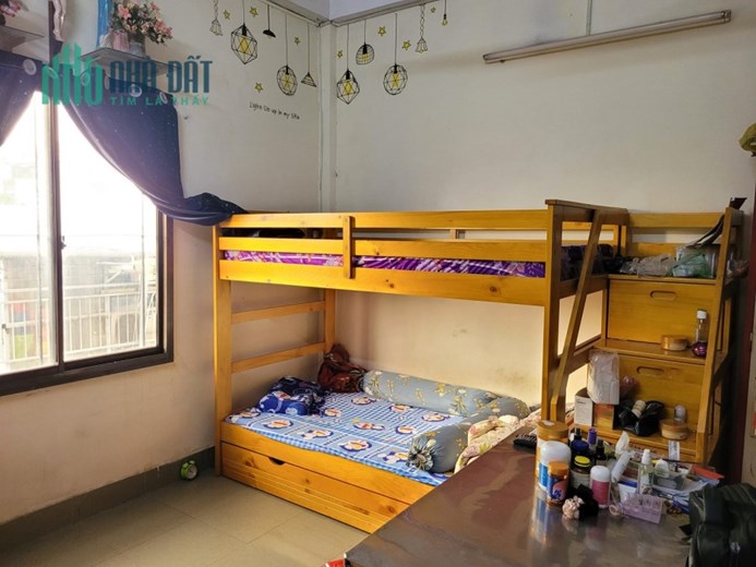 Bán CC Nghĩa Phát, Tân Bình, 24m2, chỉ 830 triệu TL chính chủ.