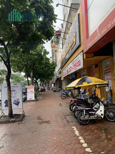 Cho thuê nhà mặt phố Cầu Diễn - Nhổn, Diện tích 140m2, mt: 6m, giá 13tr/tháng.Liên hệ:0964240141