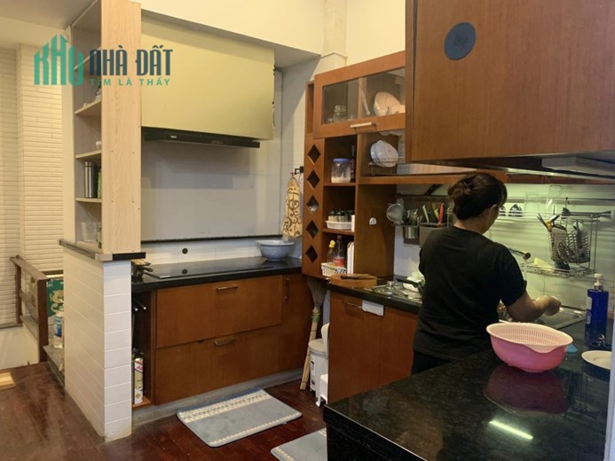 Phân lô ô tô tránh KD Trần Quang Diệu Hoàng Cầu Đống Đa DT 50m