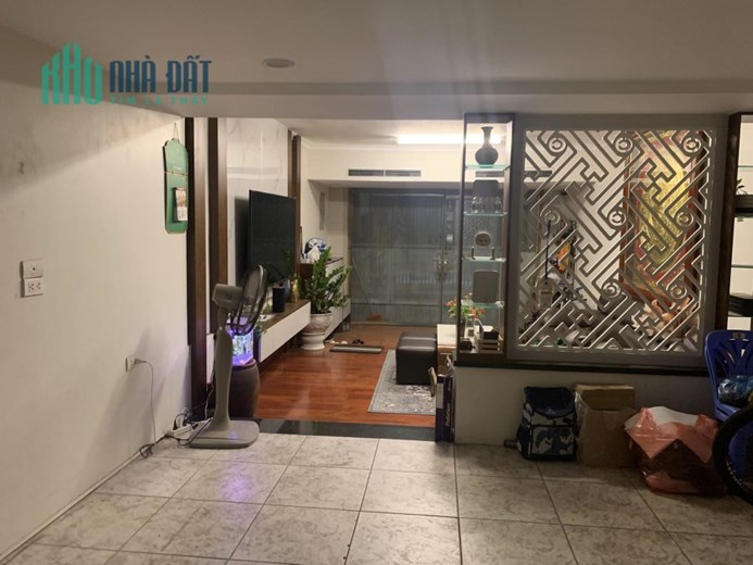 Phân lô ô tô tránh KD Trần Quang Diệu Hoàng Cầu Đống Đa DT 50m