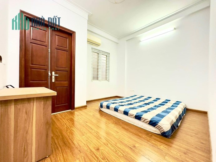 Bán nhà ngõ 105 Láng Hạ-Đống Đa 42mx5 tầng -5Pn-Ngõ thông-gần ô tô-dân xây tâm huyết ơ ngay.