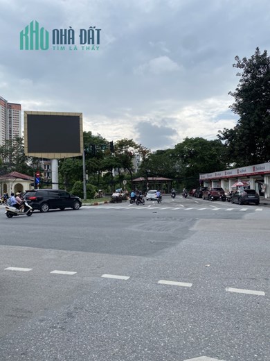 Siêu phẩm mặt đường Thanh Bình Hà Đông, 32m2, mặt tiền kinh doanh 5,4m. Giá chỉ: 6,5 tỷ (Có thương