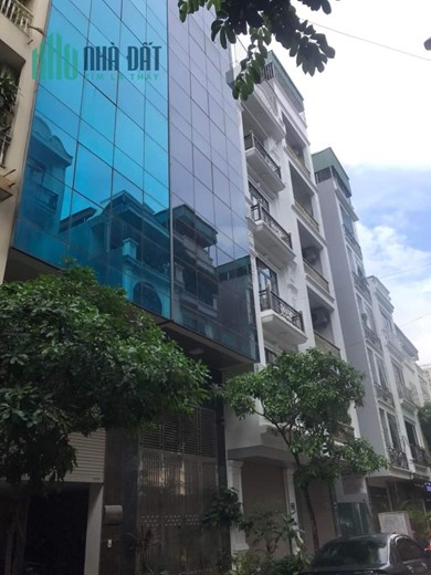 Bán gấp nhà 5 Tầng Mặt Phố Trần Đăng Ninh 40 m2 Giá 7,2 Tỷ Ô tô tránh vỉa hè rộng.