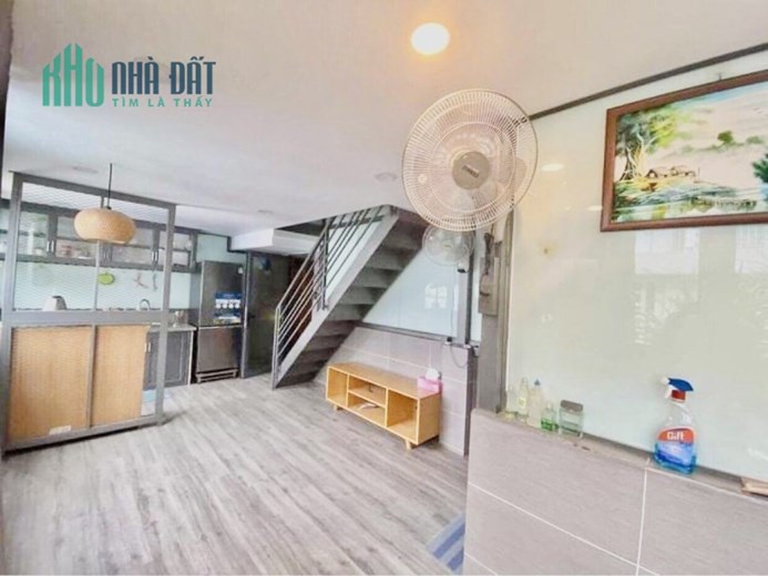 PHÚ NHUẬN nhà siêu xịn - ĐẸP và rất ĐẸP- Ngang 7.4 - Mà chỉ 6tỷ