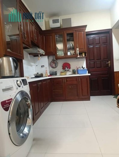 ĐẸP nhà MẶT PHỐ Đặng Thùy Trâm Hoàng Quốc Việt, vỉa hè rộng, kinh doanh vô địch 22 tỷ