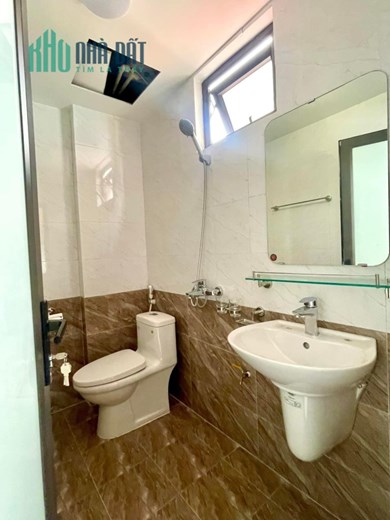 BÁN NHÀ LÊ ĐỨC THỌ, Ô TÔ, NGÕ THÔNG, KINH DOANH, CÓ 8 PHÒNG KHÉP KÍN, DT65Mx 5T. GIÁ 8.5 TỶ.