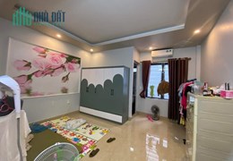 Bán nhà mặt đường Đặng Ma La, diện tích 92m 4 tầng GIÁ 7.5 tỉ mới đẹp