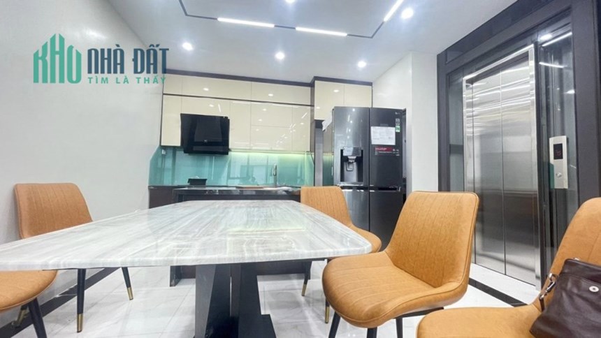 ⚜️ Bán Tòa Văn phòng Mặt Phố Nguyễn khang, Cầu Giấy, 55m2 6T, MT 6m, Chỉ 17.6 Tỷ ⚜️