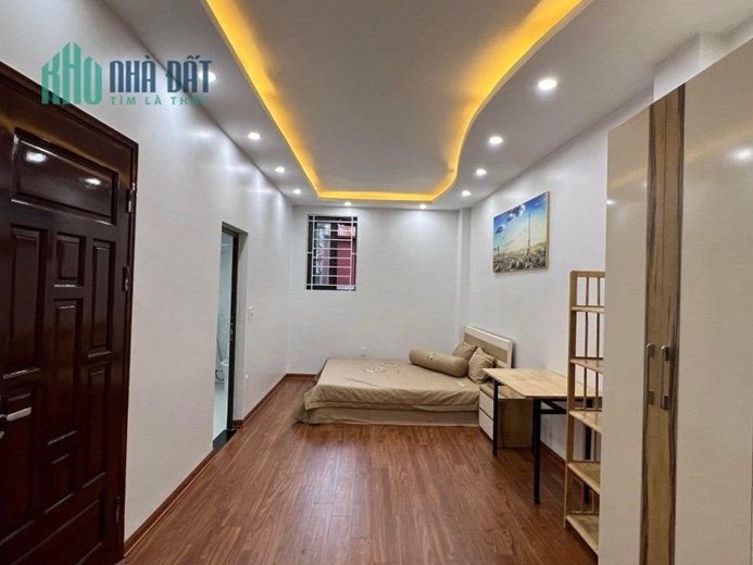 Chủ Mót! Lô góc Trần Duy Hưng, mới, thông, KD, ba gác tránh, oto gần, 42m2 x 5T, chỉ 4.9 tỷ