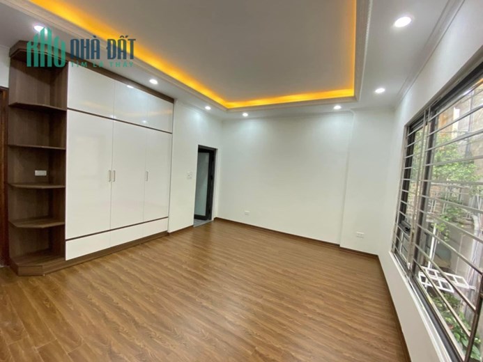 Bán nhà mới Ngã Tư Sở-Đống Đa 35mx6 Tầng-thang máy -Lô góc-Nhà Mới-ở ngay