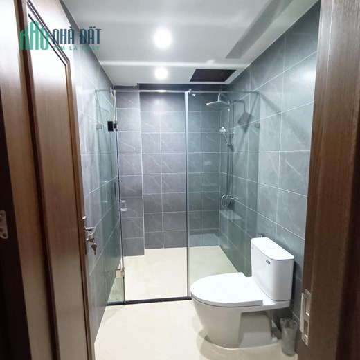 Bán nhà Phan Văn Trường Cầu Giấy 5 tầng chỉ 12 tỷ , mua bán nhà riêng Cầu Giấy giá rẻ!