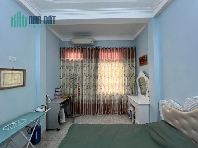 Bán nhà Yên Hòa Cầu Giấy 4 tầng chỉ 14 tỷ 5, mua bán nhà riêng Cầu Giấy giá rẻ!