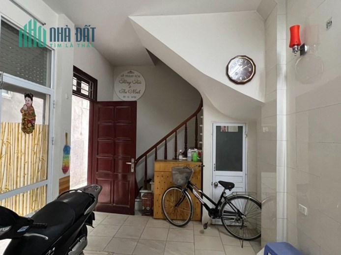 Bán nhà Yên Hòa Cầu Giấy 4 tầng chỉ 14 tỷ 5, mua bán nhà riêng Cầu Giấy giá rẻ!